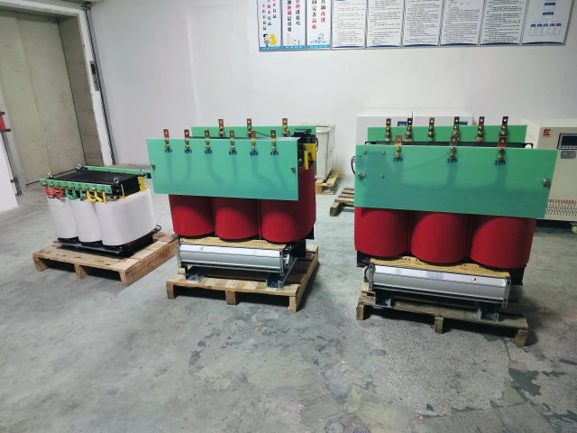 建华KS11-1000KVA矿用变压器